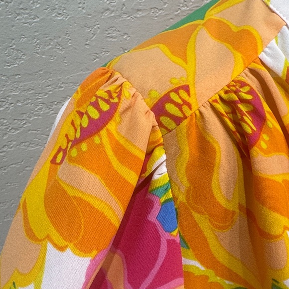 Oddi Women Small Floral Button-Up Multicolor Ruffle Short Sleeve Blouse NWT - Picture 5 of 10